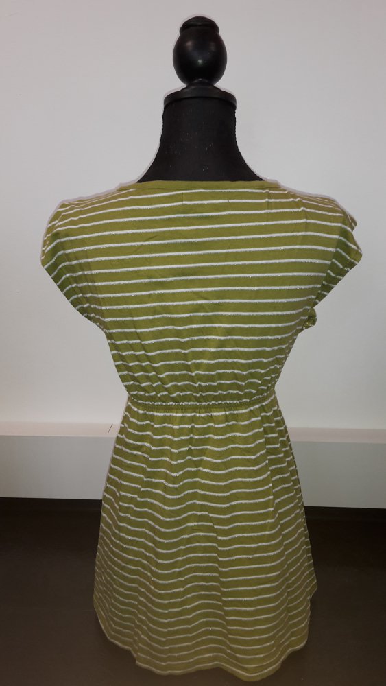 Shirt, T-Shirt mit V-Ausschnitt, Oberteil, Staccato grün-weiß-silber gestreift, Größe M, gebraucht