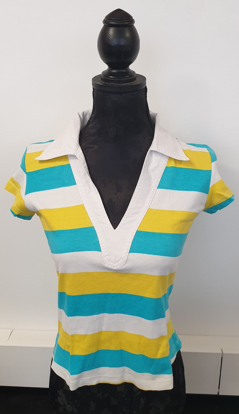 Shirt, Polo-Shirt mit Kragen, T-Shirt, Oberteil, G & C gelb-türkis-weiß gestreift, gebraucht
