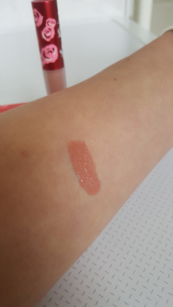 Lime Crime Velvetines matte Liquid Lipstick 