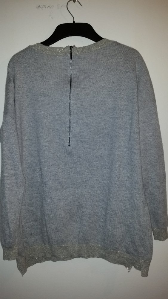 40/42, Feiner Strickpullover, grau mit Herz