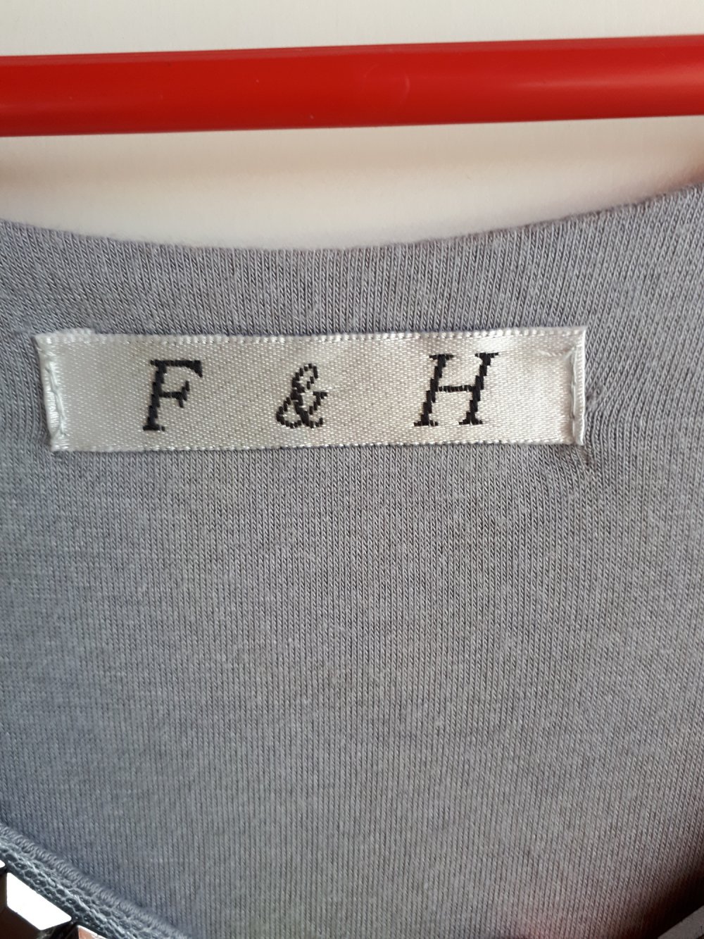 42, TOP Hängerchen / Kleid in grau