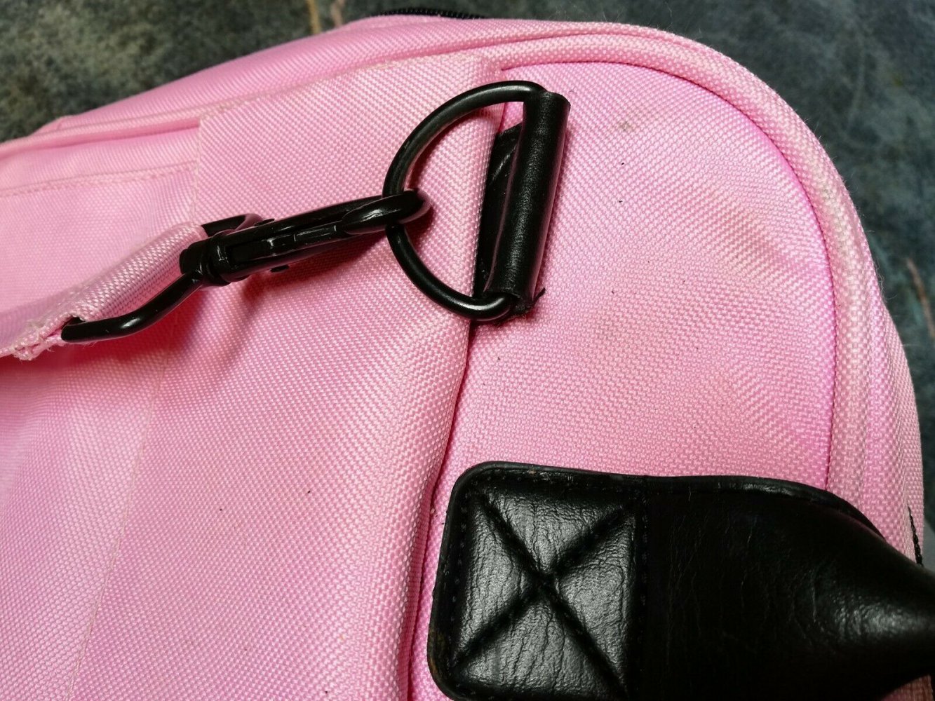 Rosa Laptop-Tasche von hama, viele Innen- und Außenfächer, super Zustand
