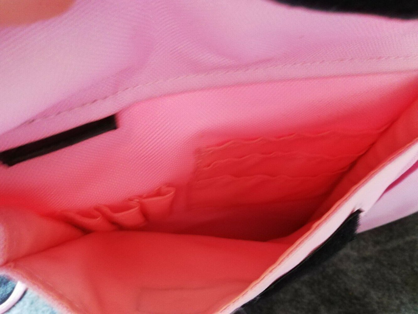 Rosa Laptop-Tasche von hama, viele Innen- und Außenfächer, super Zustand