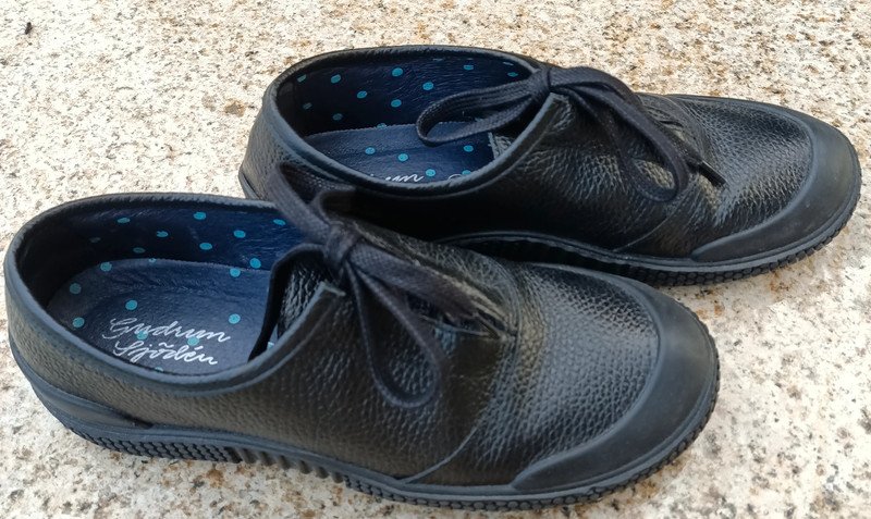 Gudrun Sjödén Sneakers Leder Öko Bio hochwertige, nachhaltige Mode Gothic Hippie Goa Boho