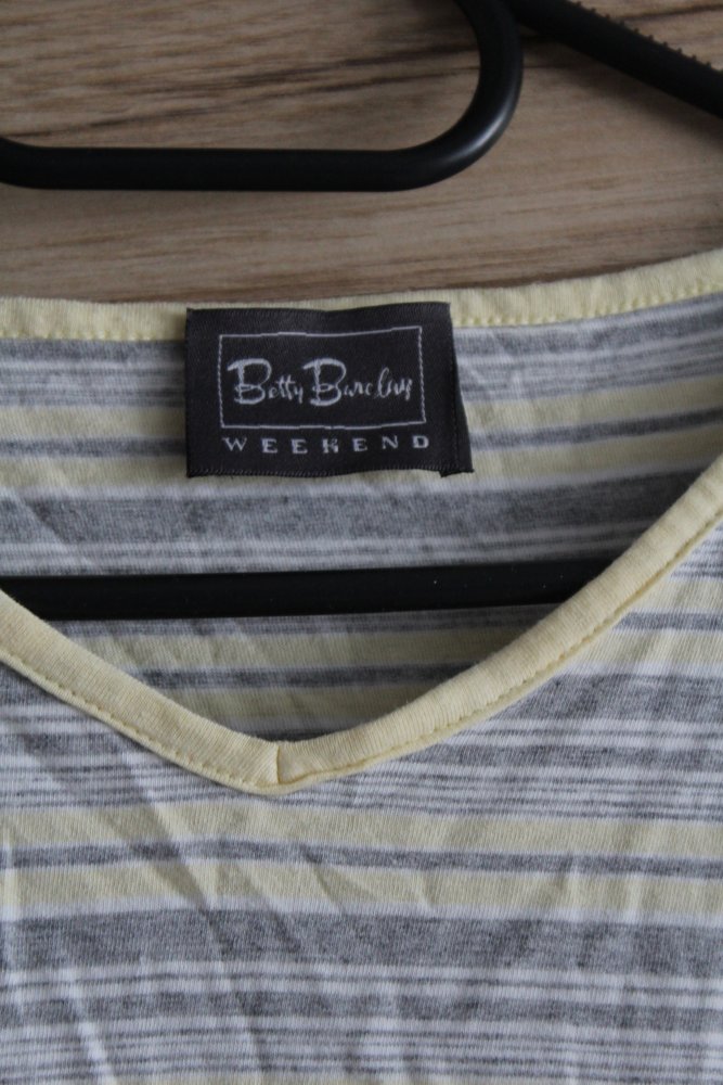 Gestreiftes Langarmshirt