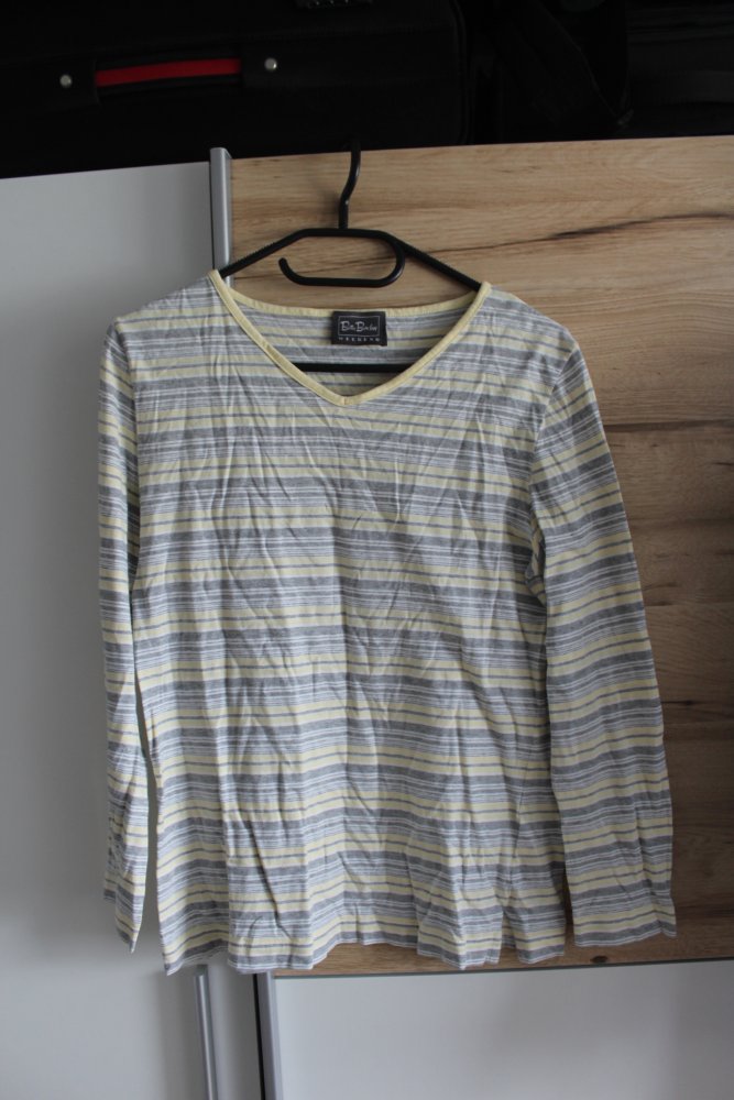 Gestreiftes Langarmshirt