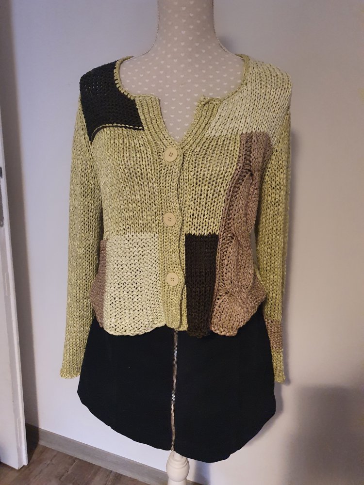 Strickjacke von oui 38 M grün schwarz braun vintage