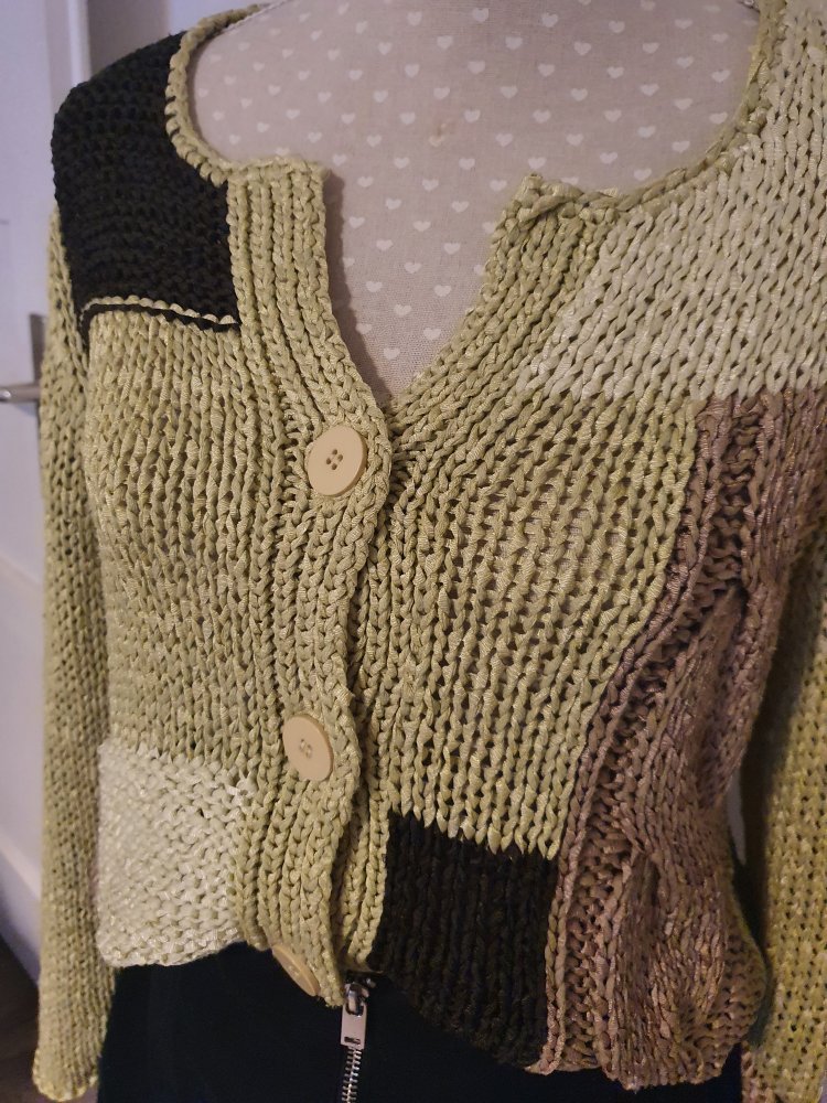 Strickjacke von oui 38 M grün schwarz braun vintage