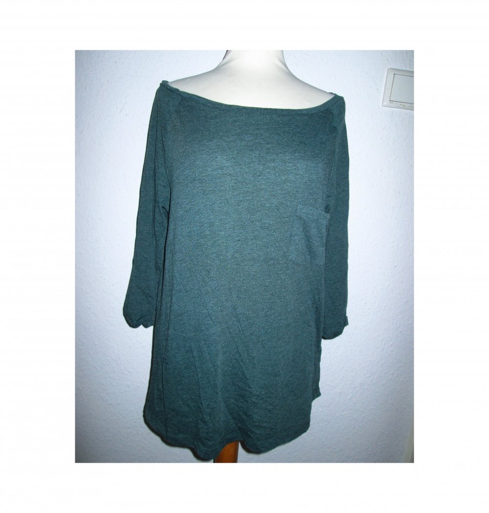 Dunkelgrüner dünner Pullover