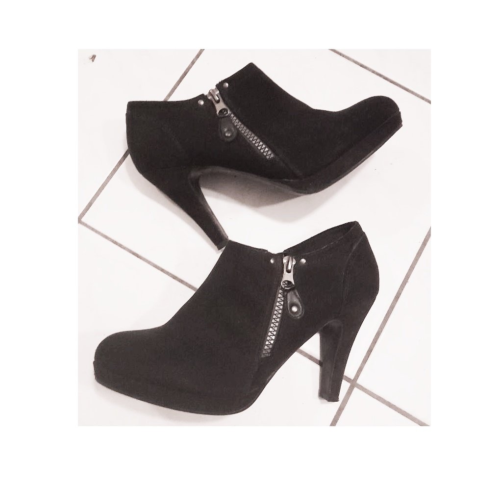 Schuhe mit Absatz
