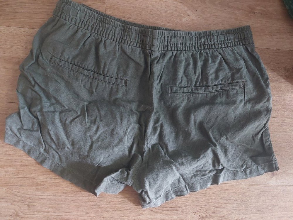 H&M 55% Leinen, 45% Viskose Gr. 40