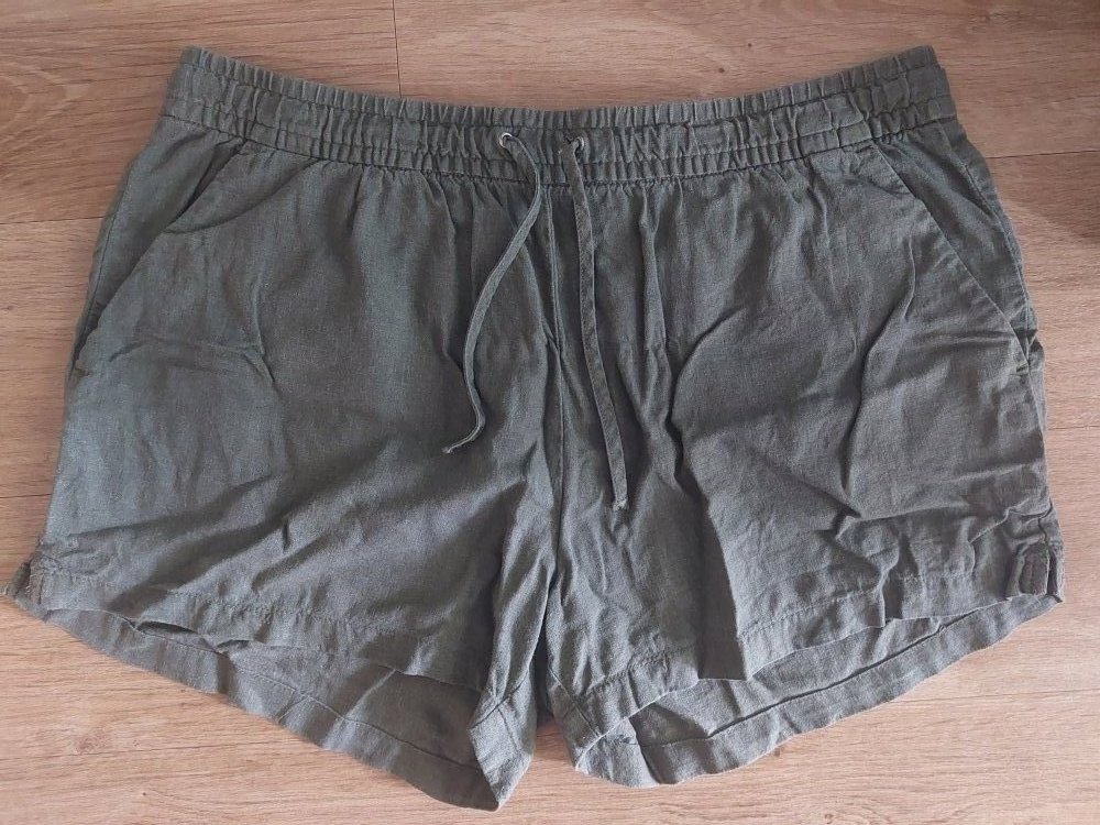 H&M 55% Leinen, 45% Viskose Gr. 40