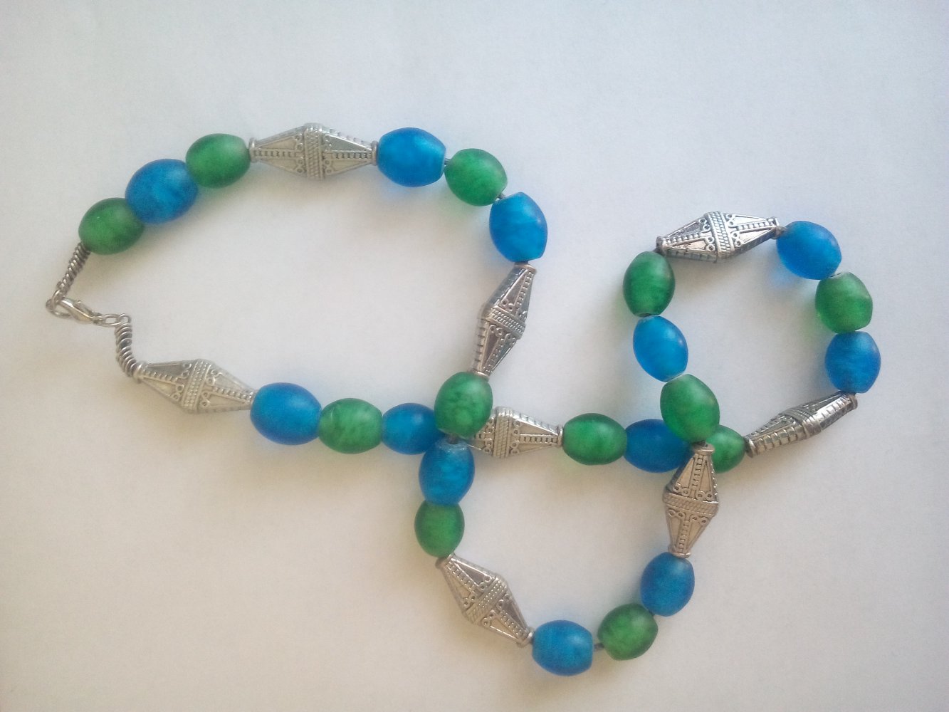 DIY - Perlenkette blau grün 