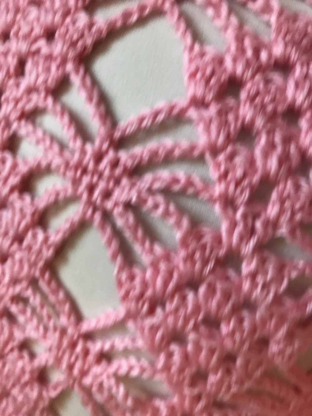 Cardigan Weste Strickjacke 40/42 Makramee Unikat rosé Bolero Hüftlang Halbarm Handknitted DIY  