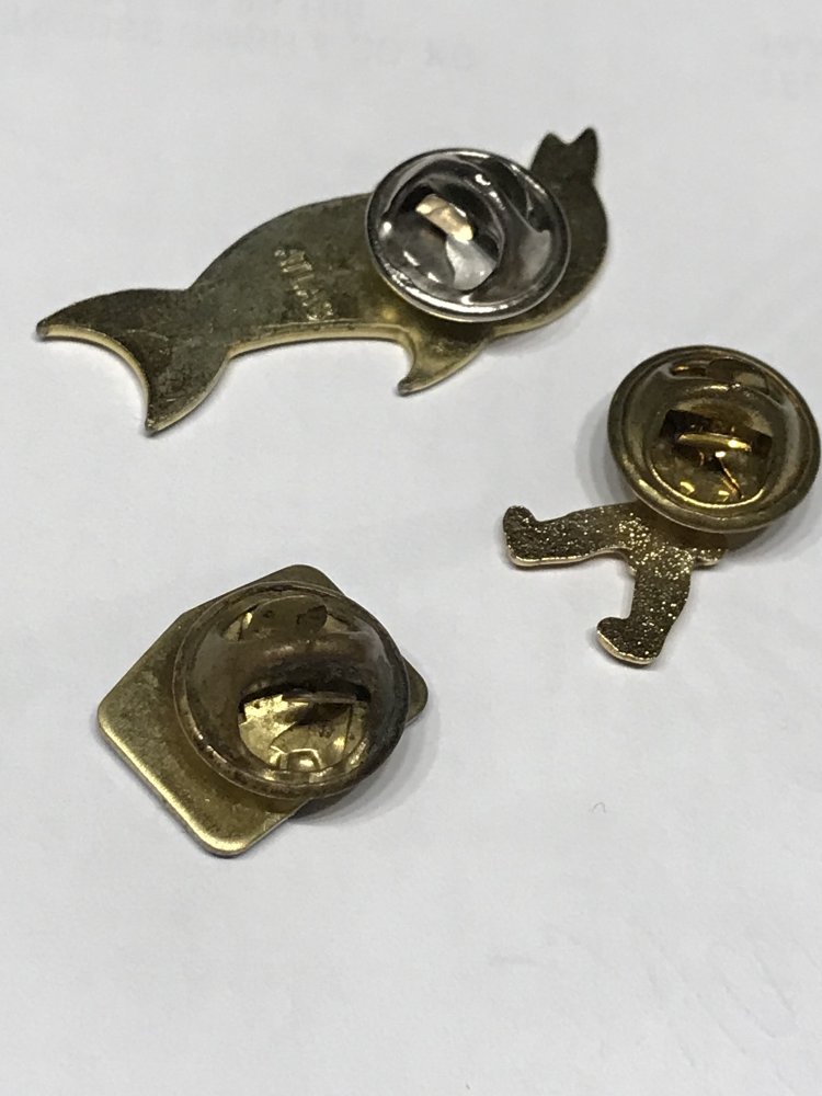 Pin Anstecker Nadel Retro Nostalgie Needle Brosche Emaille Promo Logo Badge 