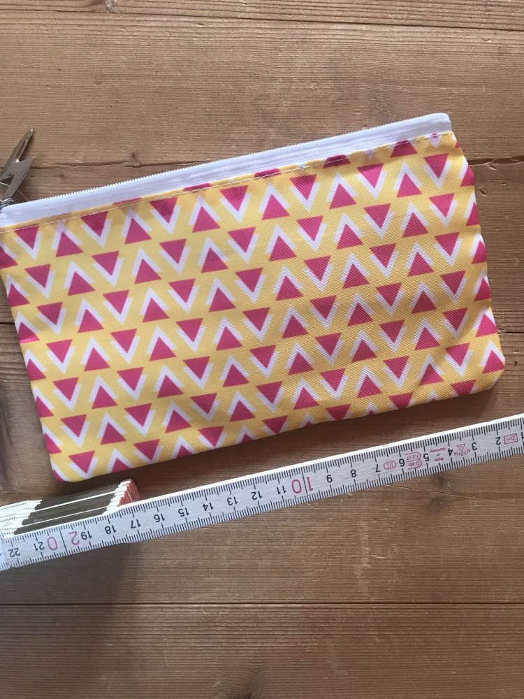 Organizer Täschchen Schminkbeutel Inbag Schmucktasche Kosmetikbox Zipperfach Retro neu 