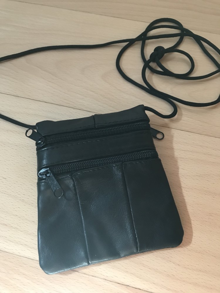 Beuteltasche Umhängetasche Börse Brusttasche Handtasche Clutch Dokumentenbeutel Kunstleder schwarz 