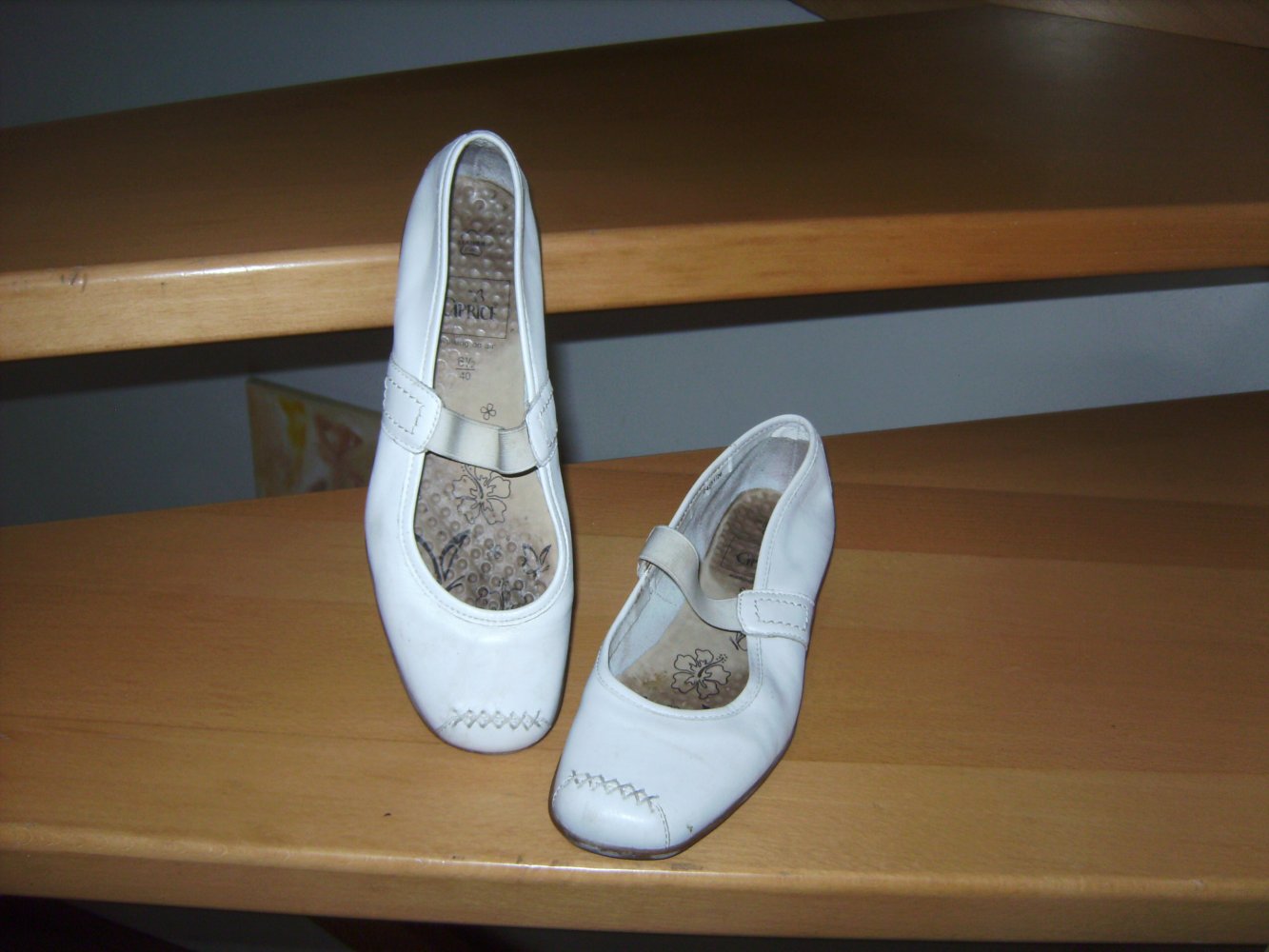 Freizeitschuh weiß Gr. 40 Kunstleder Loafer Mokassins Riemen Schuh flach Ballerina