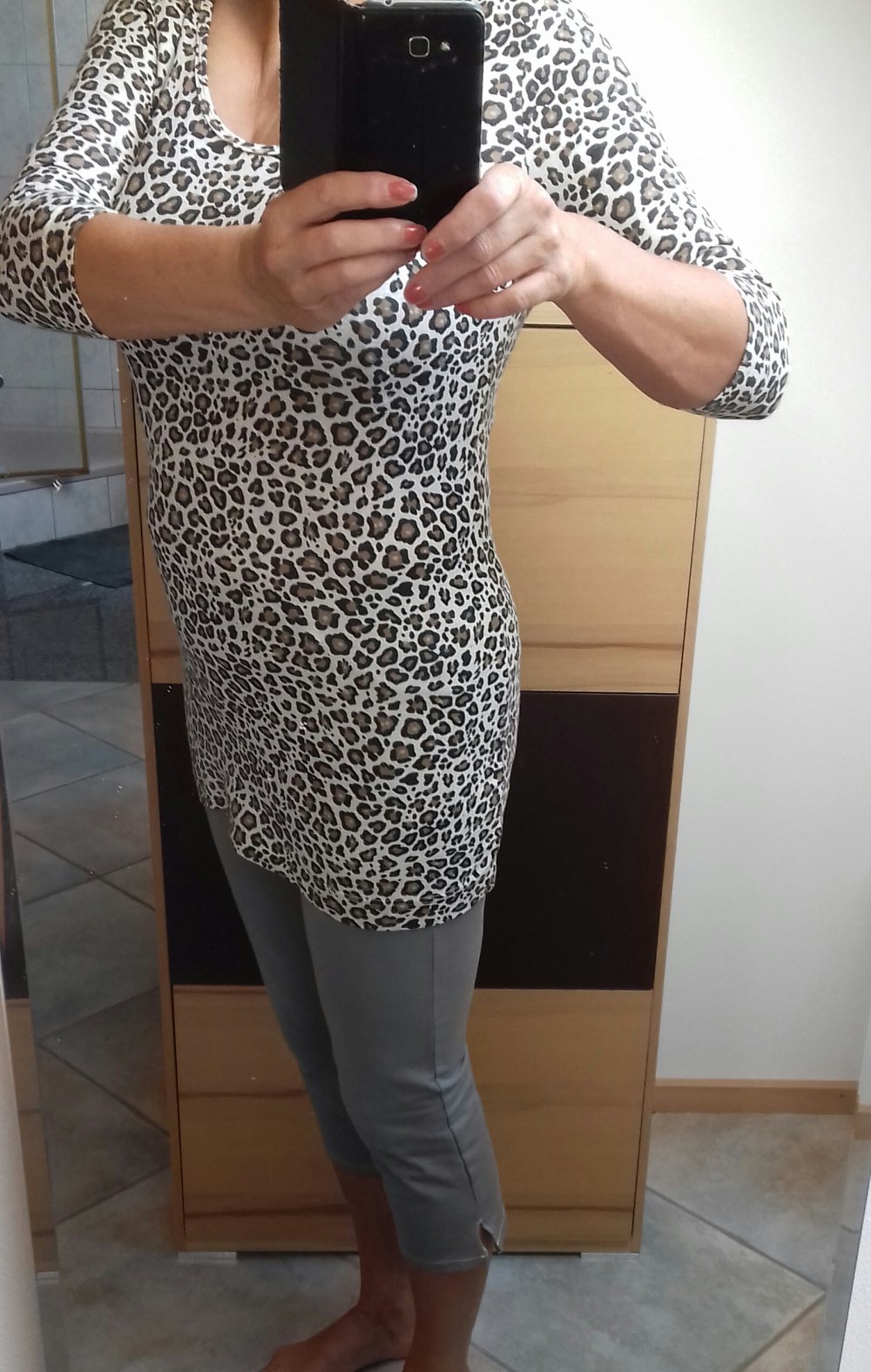 Shirt Leolook,  Longshirt Halbarm Animal Jaguar Printdruck Gr. M beigebraun Shirt Oberschenkellänge    