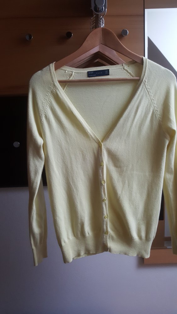 Weste Zara Feinstrick Cardigan gelb M V-Ausschnitt Pastell 