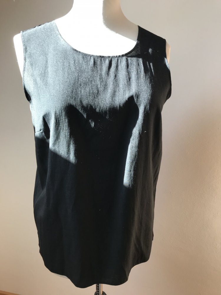 Top Shirt Oberteil 42 Black Basic Blusenshirt Blusentop Tunika Ärmellos Kombimode schwarz 
