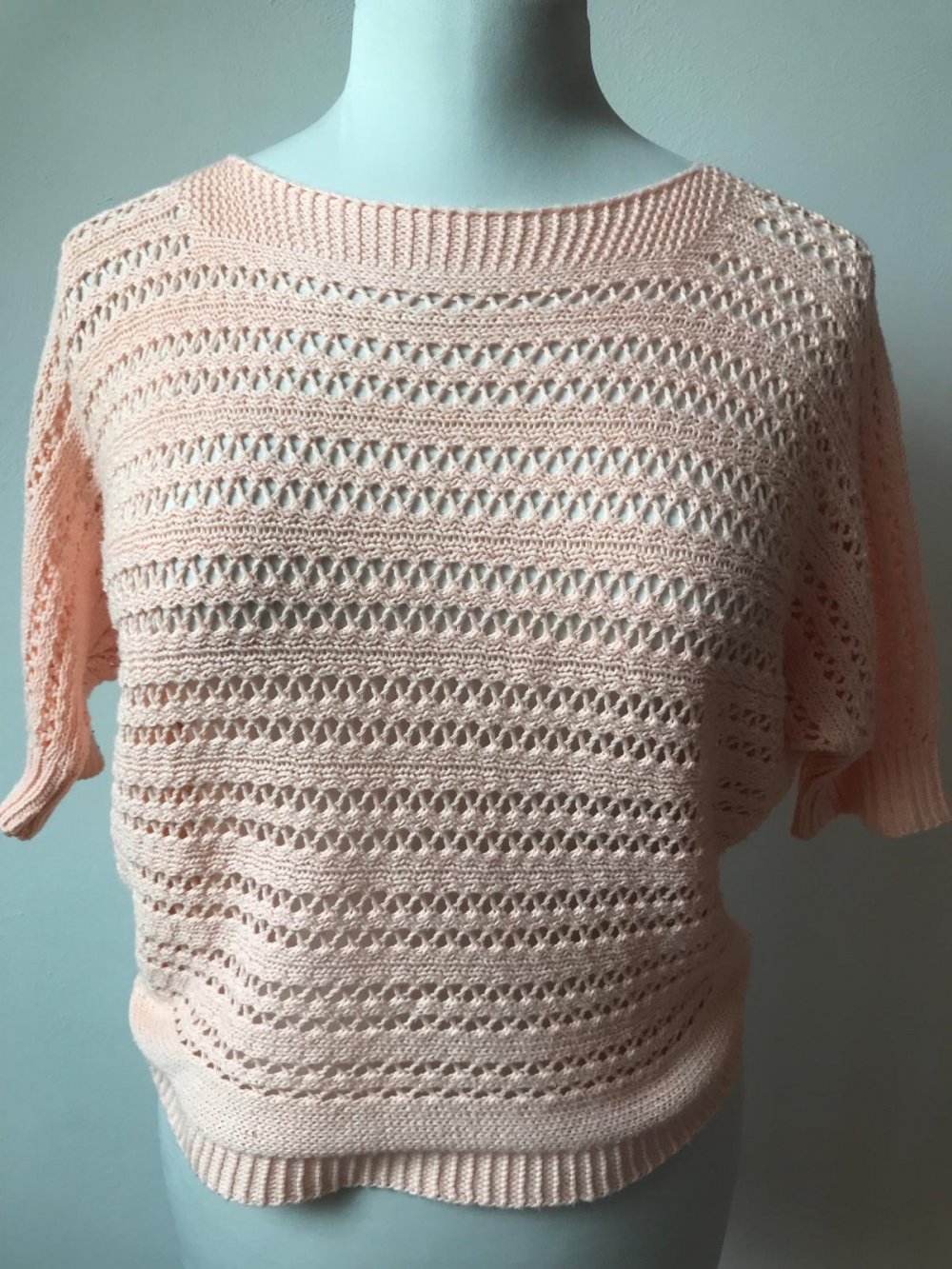 Strickmuster Makramee Halbarm Oberteil Fledermaus Pulli Pastell Piëch Strick Chic Retrodesign Croped S/M Zart rosé 