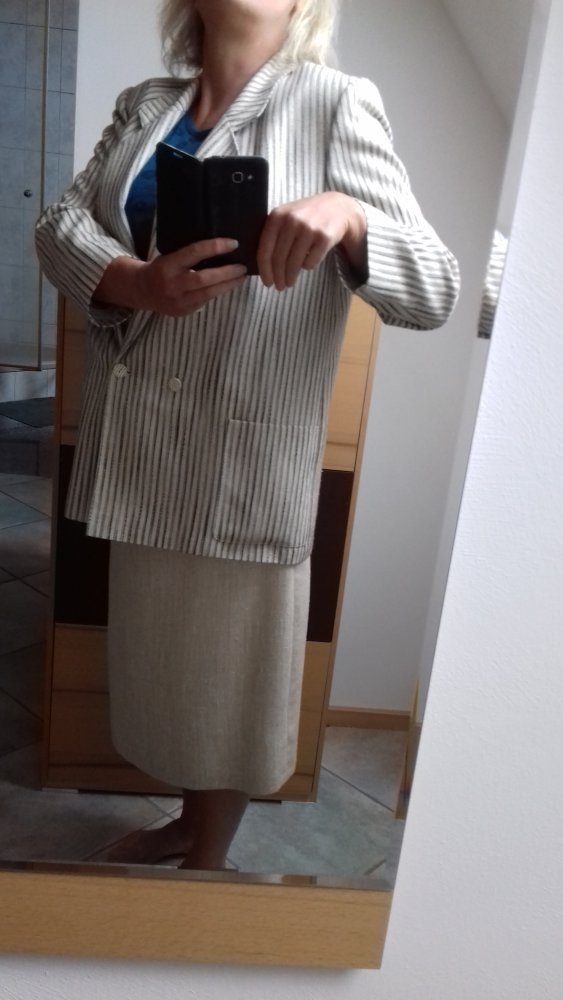Rock,  Bleistiftrock, Midirock, Götz nudefarben 20 % Leinen 5% Seide, Knielang, Einschubtaschen 40-44, Klassiker, Buisiness Kostümrock, Kostüm Vintage Lover