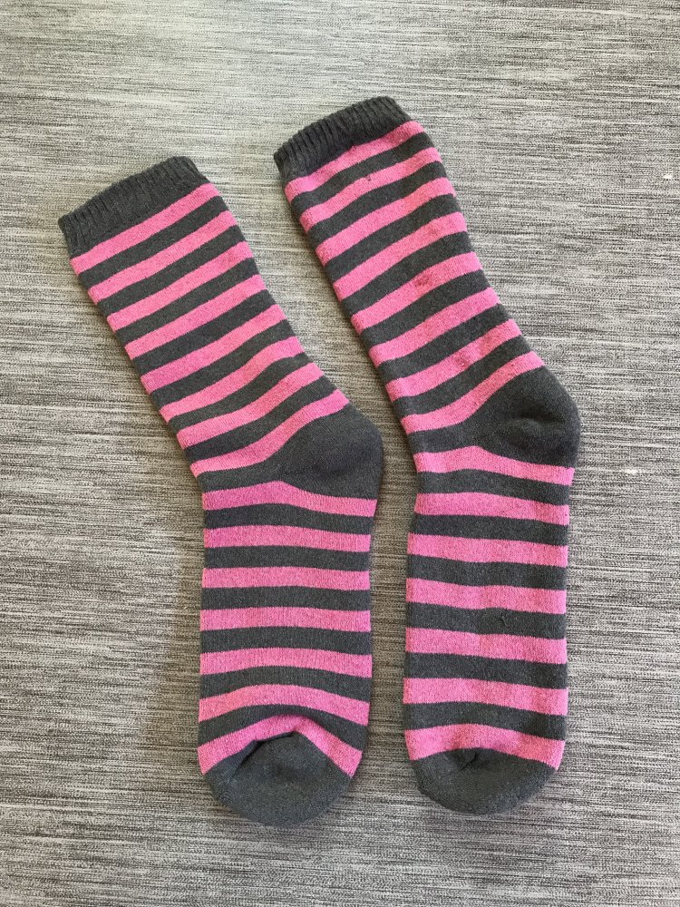 Socken Stripes Pink Magenta Colorful Gefüttert 41/42 Streifen Bunt Colorblocking Socks Neu Ungetragen Outdoor Wandern 