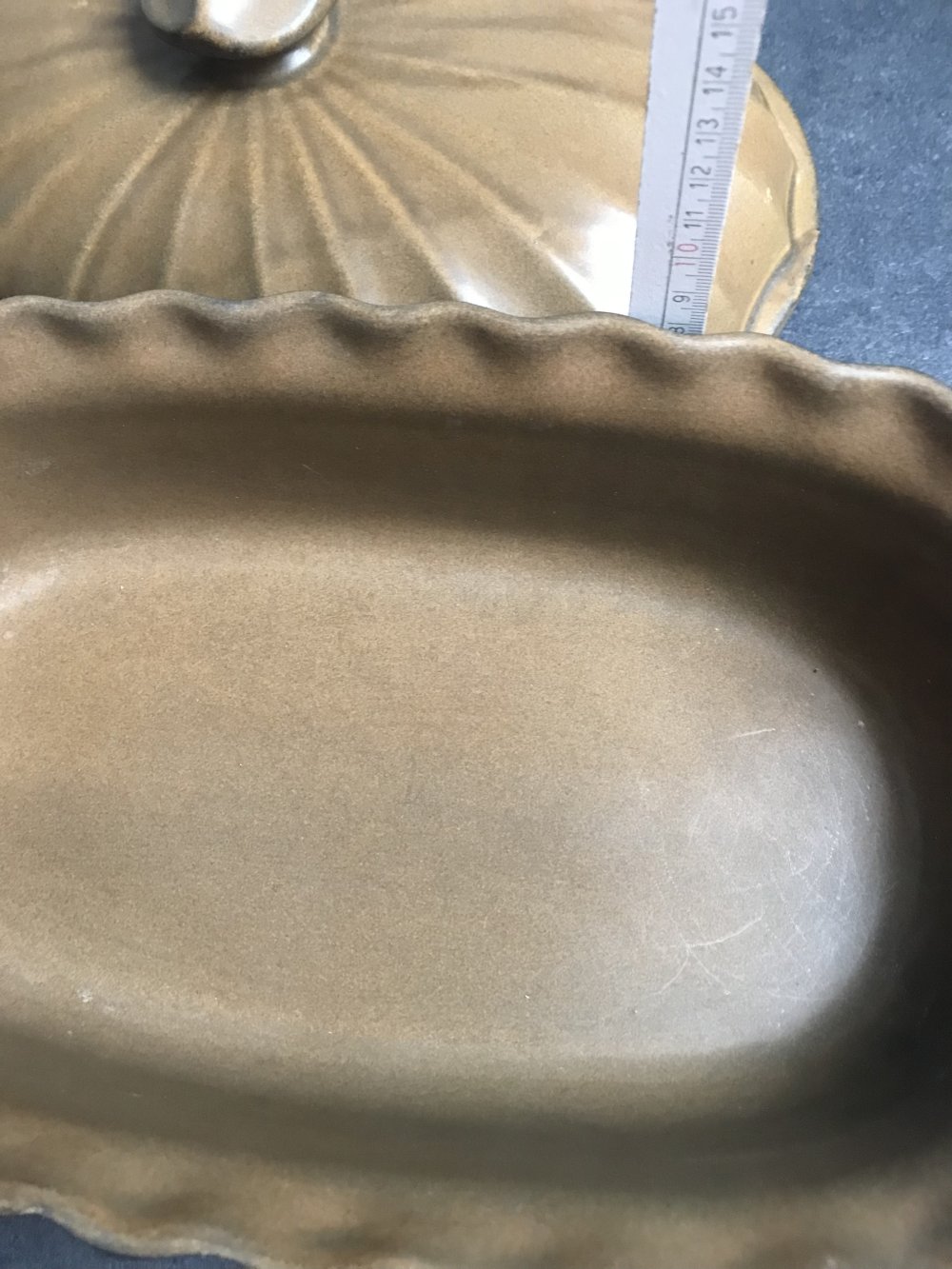 Bräter Brottopf Römertopf Auflaufschale Oval Deckelschale Ofengeschirr Keramik Wellenrand Steingut Taverne