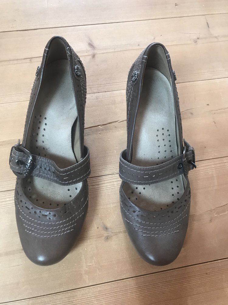Pumps Absatzschuhe 40 braun Riemen Schuhe soft Fussbett Oktoberfest Dirndl Tracht Allrounder Buissiness 