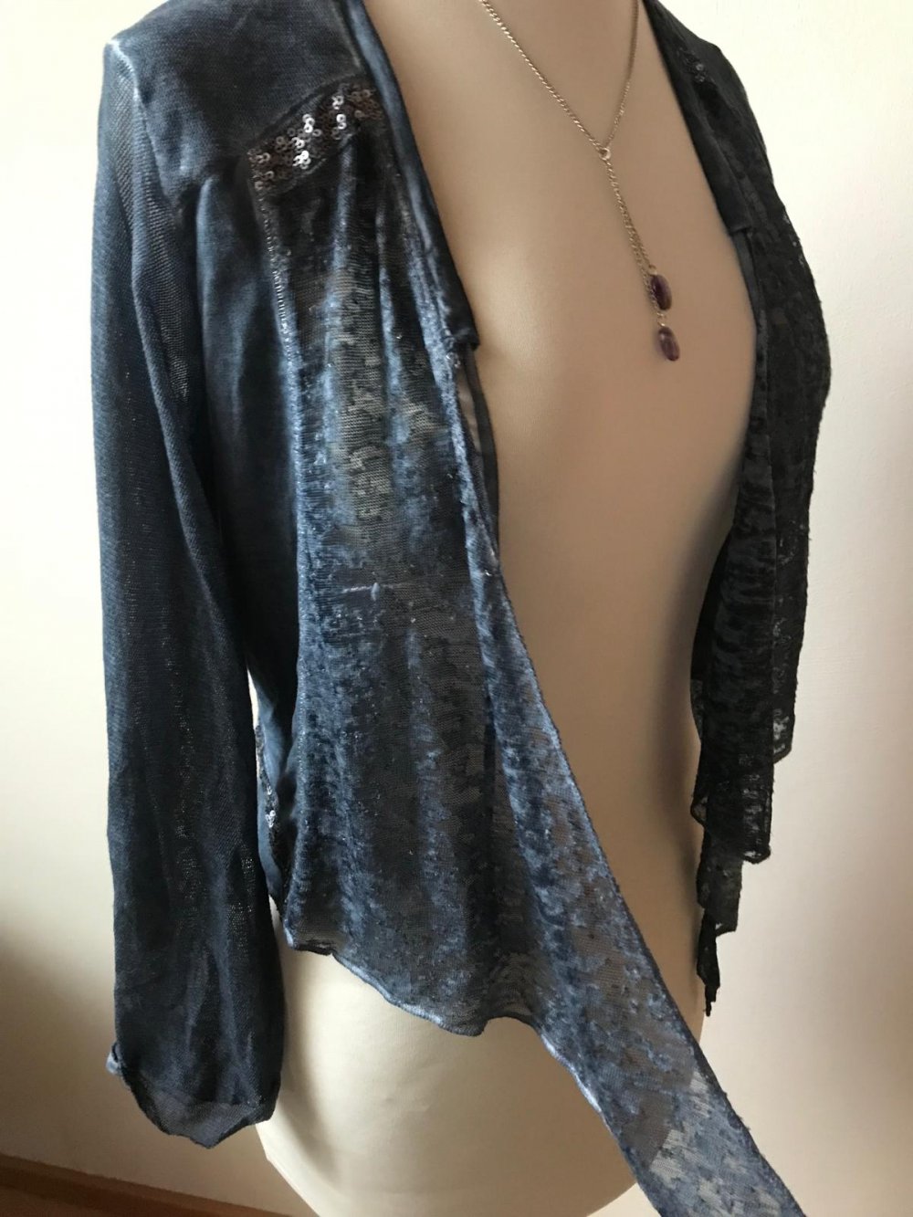 Jacke Shirt Kimono TREDY blau Corsagen Cardigan Croped Westenjacke feminin Onesize neuwertig Bolero Shirt Detailverliebt Schnürung 36/38/40  