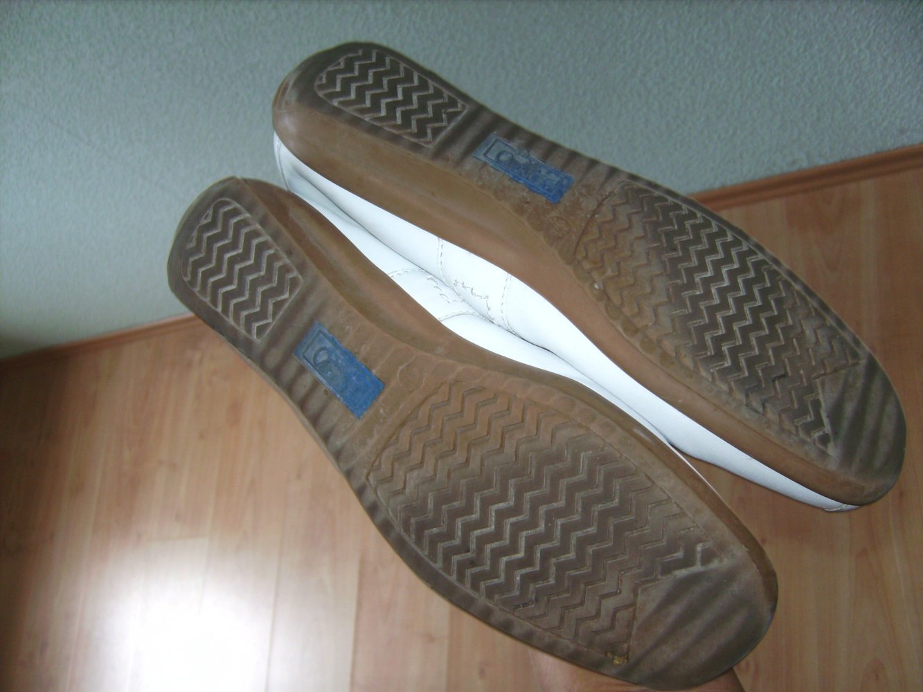 Freizeitschuh weiß Gr. 40 Kunstleder Loafer Mokassins Riemen Schuh flach Ballerina