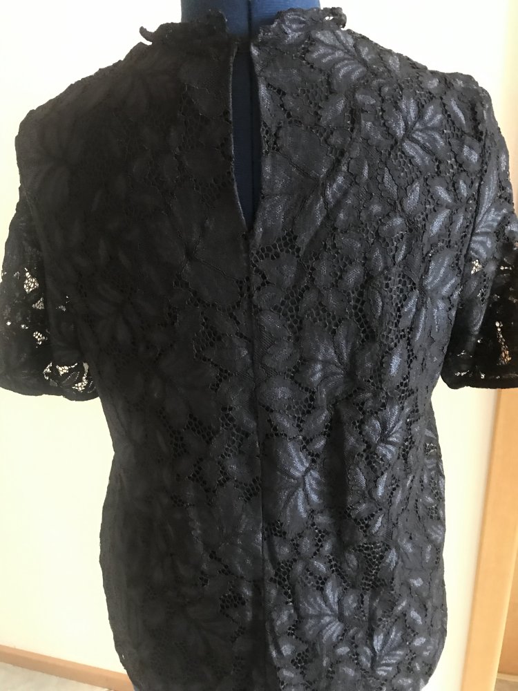 Blusenshirt Oberteil L nachtblau Spitze Tunika Shirt Bluse Blumen Edel Glamour 42 kurzarm Stehkragen festlich royal Design Buisiness 