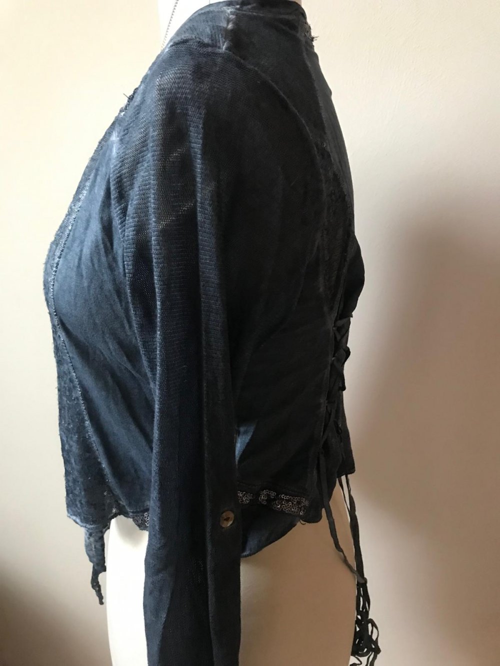 Jacke Shirt Kimono TREDY blau Corsagen Cardigan Croped Westenjacke feminin Onesize neuwertig Bolero Shirt Detailverliebt Schnürung 36/38/40  