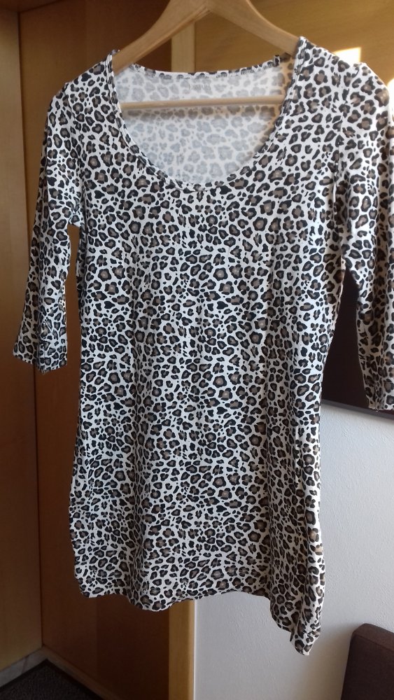 Shirt Leolook,  Longshirt Halbarm Animal Jaguar Printdruck Gr. M beigebraun Shirt Oberschenkellänge    