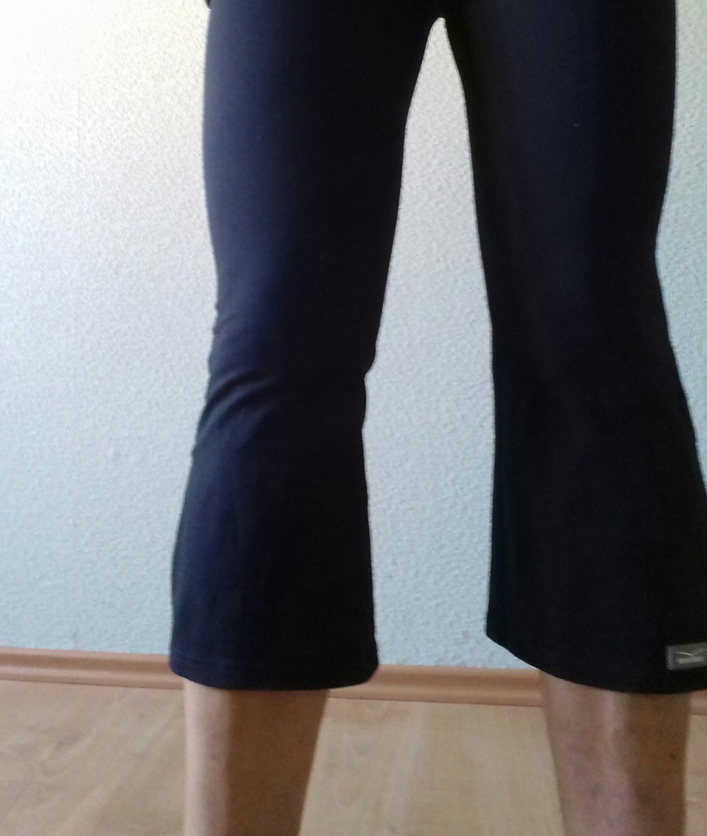 Capri Venice Beach M Tight Flügelhose Legging 3/4 , Fitness Short, Sporthose Overknie, Schlaghose Sportsware