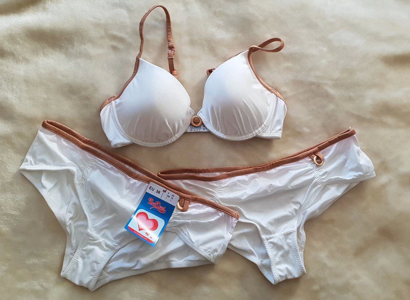 Triumph BeeDees 08 WHPM 3-teilig BH 75C + 2 Höschen Gr. 38 NEU