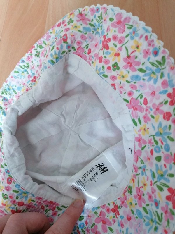 Sonnenhut Mütze H&M Gr. 92 Blumen rosa gelb