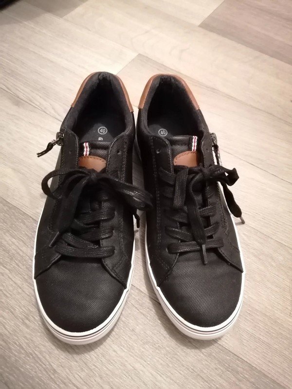 Deichmann Schuhe Sneaker schwarz braun Graceland 40