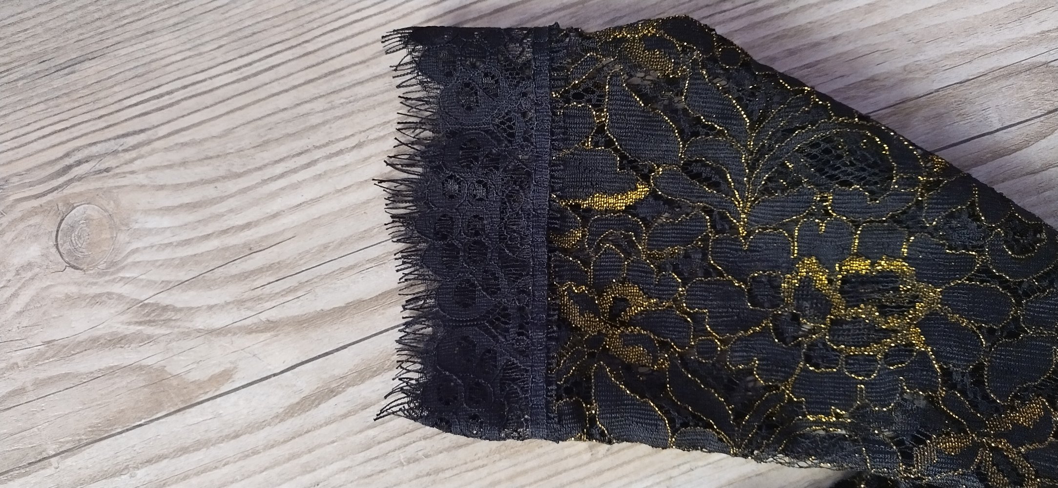 Alfredo Pauly Kleid in Schwarz Gold mit Spitze Größe 40