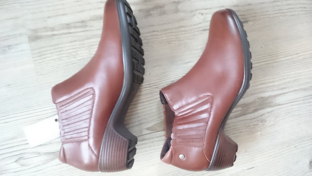 Neu ! Romika Chelsea Booties , Leder , Größe 41, NP 89,95 Euro