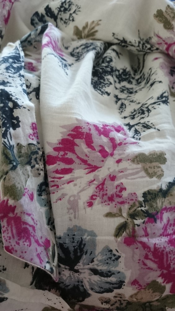 Neu, doppellagges Kleid, Größe 52