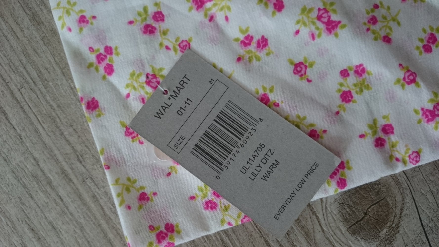 Neu mit Etikett! Tuch - Bandana mit Blumenmuster - rosa