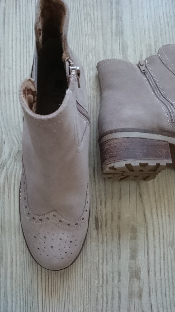 Neu! Chelsea Boots, beige, Leder , Größe 41, NP 129 Euro