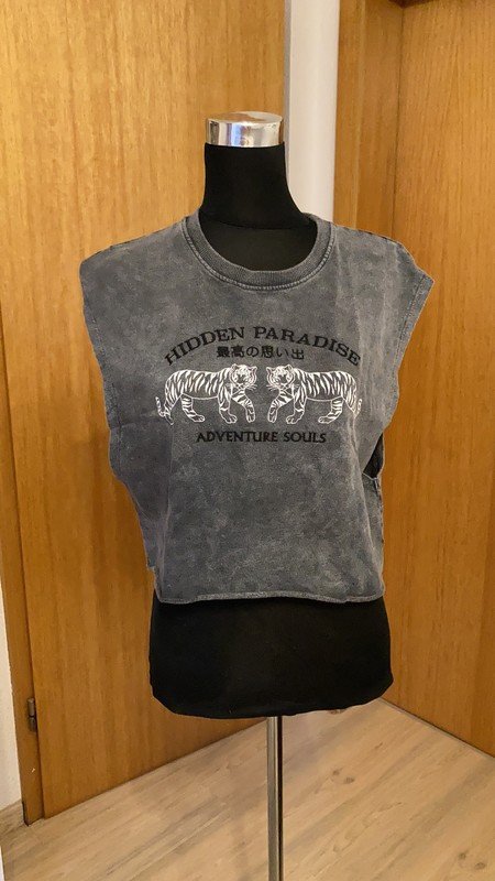 Crop Shirt