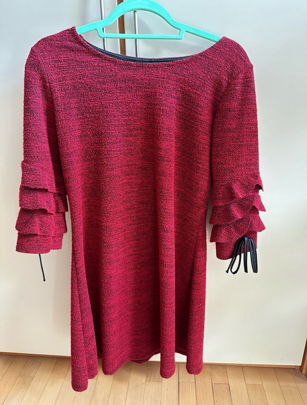 Rot meliertes Kleid