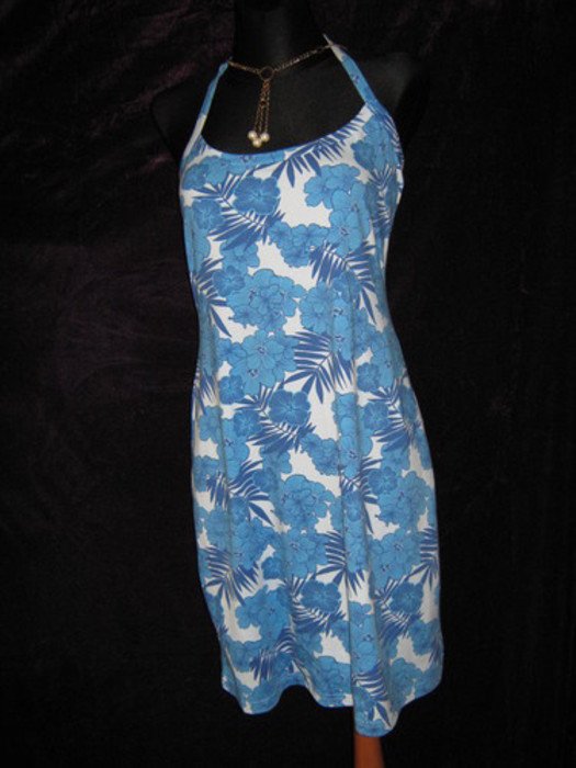 NEU * Sexy * Blüten * Flower- Power * Bodycon * Neckholder * Kleid 