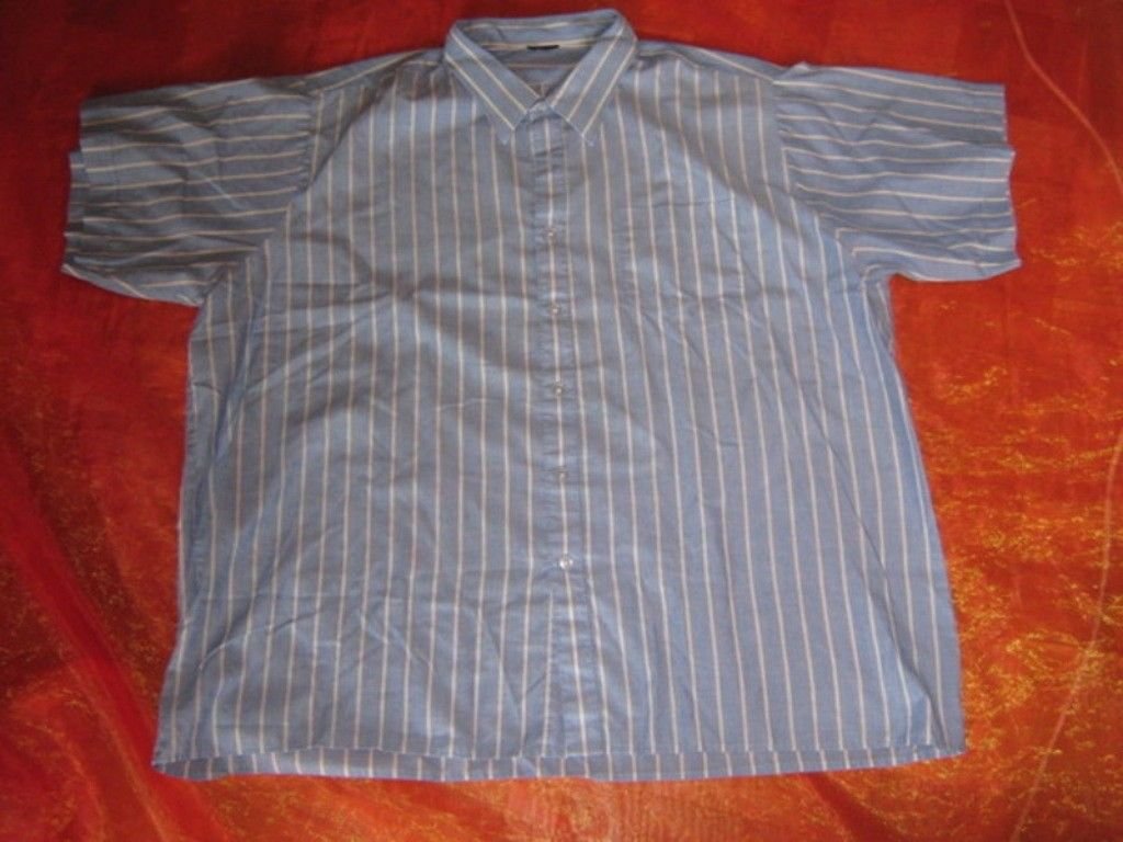 NEUw * Sportiv * elegant * Freizeit * Business * DESIGNER * Streifen * Kurzarm * Hemd * Gr. 45- 46/ XXL * hell- blau * weiß *