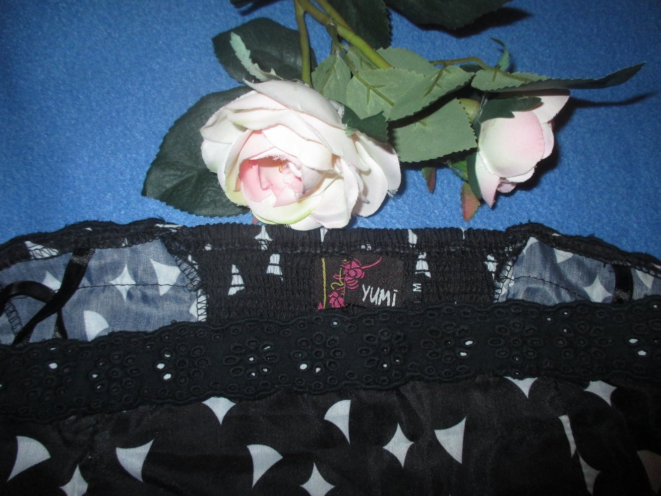NEUw * Blumen * Blüten * Flower- Power * mit Lace * Batist- Spitze * Bustier * Mini- Kleid 
