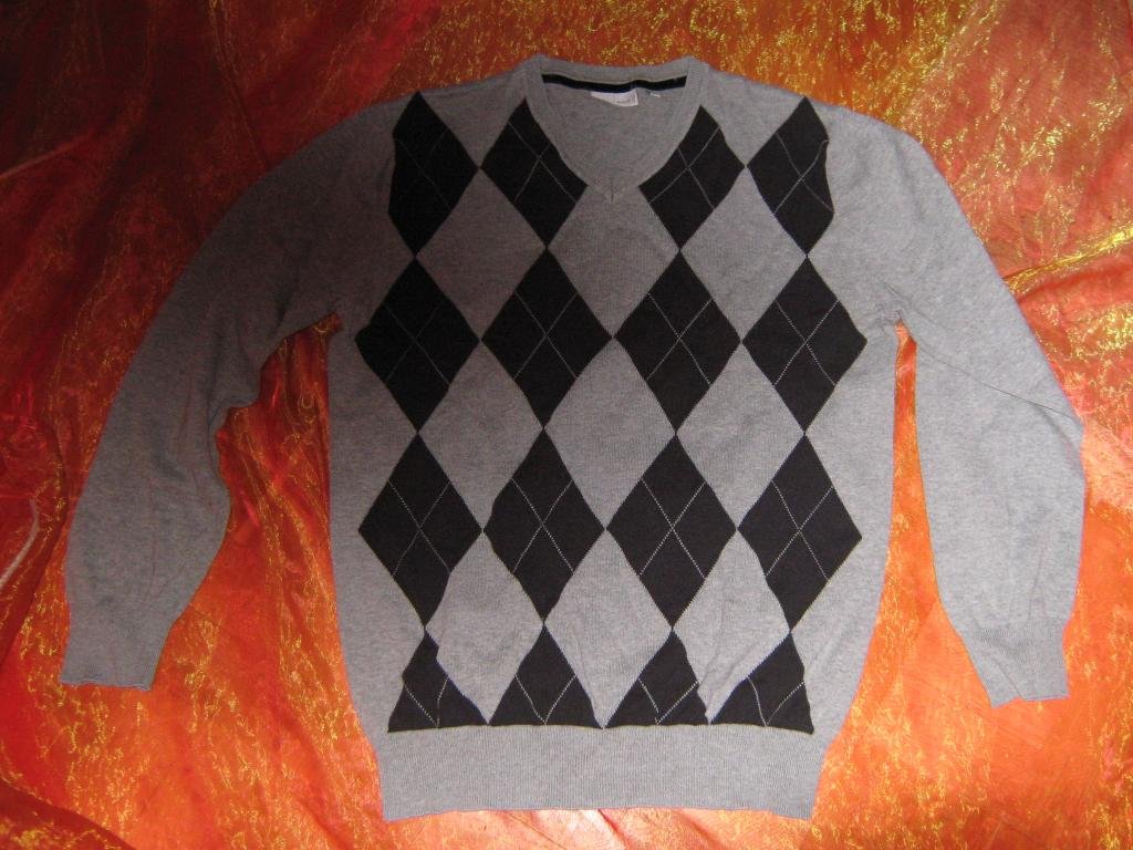 NEU * Edel * College * Old School- Style * V-Ausschnitt * Rauten * Feinstrick * Pullover 
